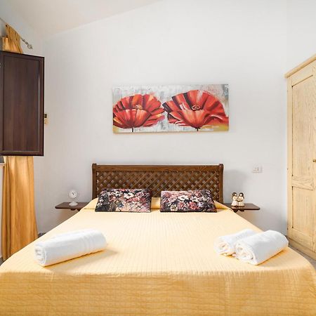 オロゼーイ Casa Su Barone 1ヴィラ エクステリア 写真